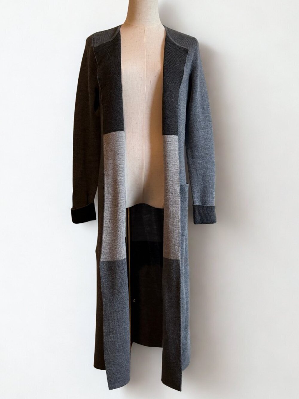 Tahari Luxury Merino Wool Open Front Long Line Cardigan S - Picture 2 of 12